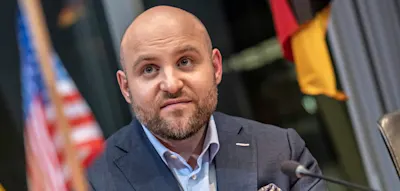 &bdquo;Abf&auml;llige Zuspitzungen schaden&ldquo; &ndash; AfD kritisiert Trump-Kritik von Merz