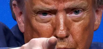Trump k&uuml;ndigt Z&ouml;lle von 25 Prozent auf Pkw und Lkw aus der EU an
