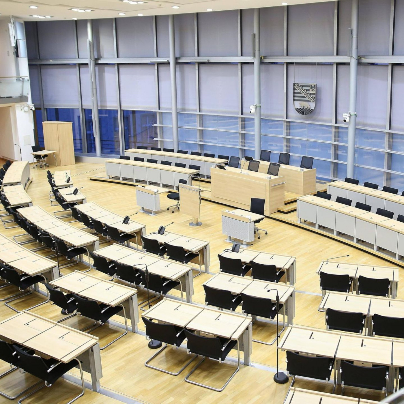 Wer sch&uuml;tzt die Demokratie vor diesen Besch&uuml;tzern?