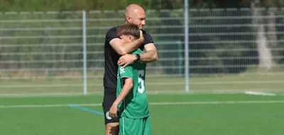 &bdquo;Jungs brauchen nur Liebe&ldquo; &ndash; Wie Arjen Robben die n&auml;chste Spielergeneration anleitet