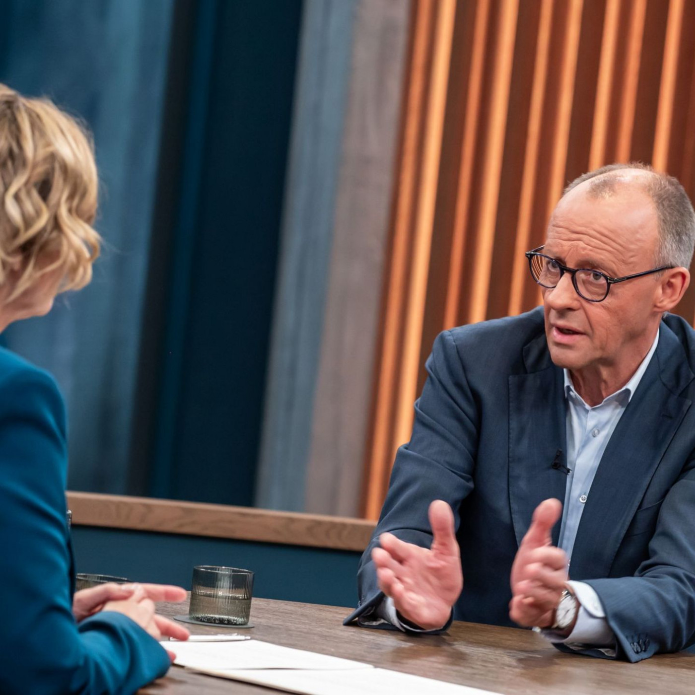 Schwarz-Rot zum Jahrestag unter Druck - Merz mahnt SPD