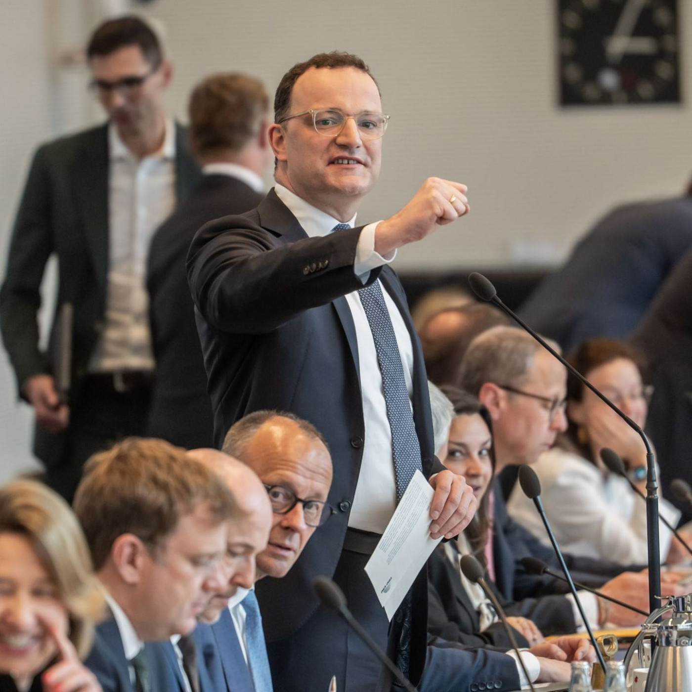 Spahn bleibt Fraktionschef - Verluste bei Wiederwahl