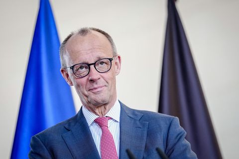 Beamtenstufe B11 &ndash; so berechnet sich das Gehalt von Merz und seinen Ministern