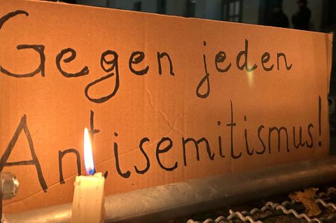 Antisemitische Symbole erkennen - Ver&ouml;ffentlichungen des BfV