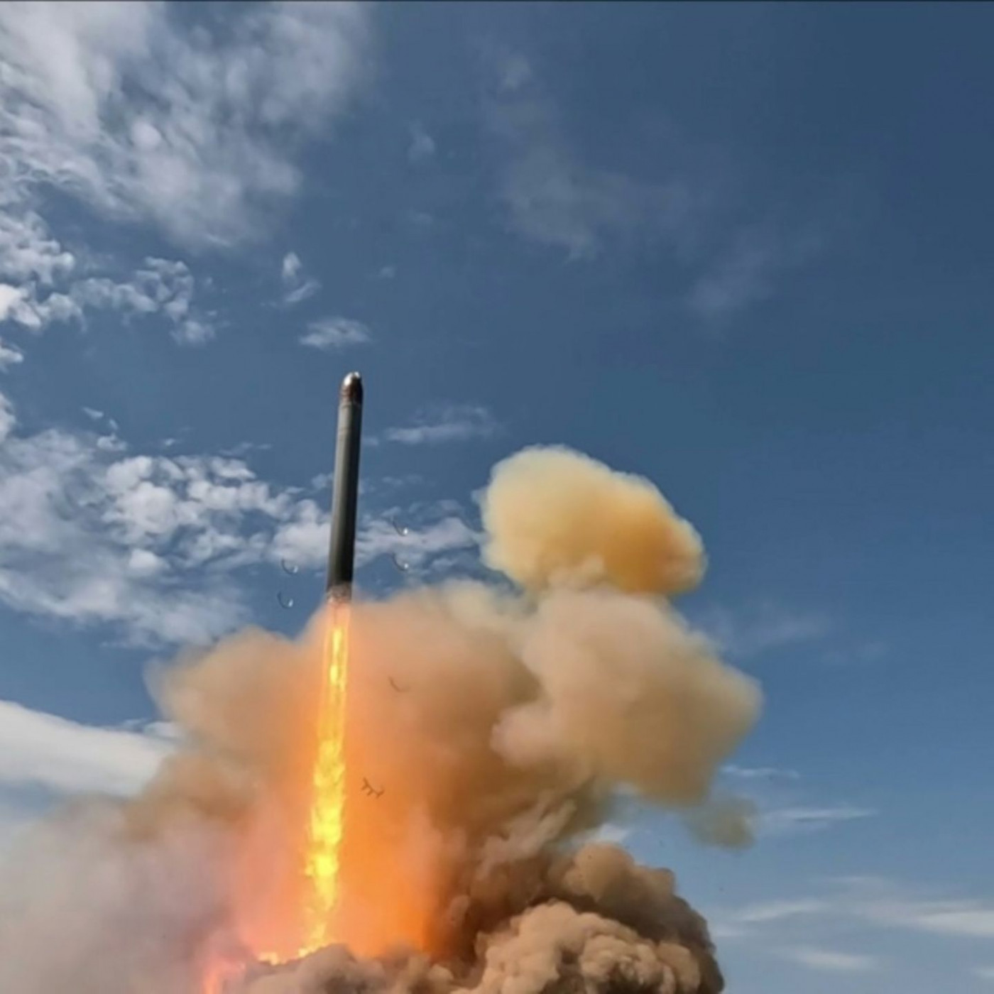 Russland testet lange angek&uuml;ndigte Sarmat-Interkontinentalrakete