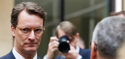 NRW-Ministerpr&auml;sident warnt vor Folgen einer AfD-Regierungsbeteiligung