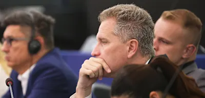 &bdquo;Dem &ouml;ffentlichen Wohl nicht dienlich&ldquo; &ndash; AfD-Politiker wird Einreise nach Gro&szlig;britannien verweigert