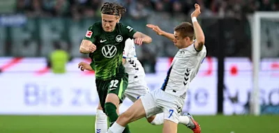 Keine Tore zur Pause &ndash; aber Wolfsburg wird gegen Paderborn st&auml;rker