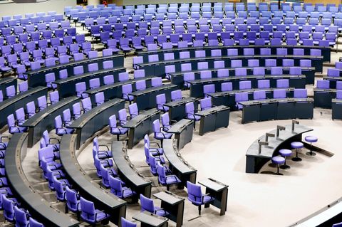Und pl&ouml;tzlich belastet ein kleines Gesetz die gro&szlig;en Reformm&uuml;hen