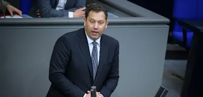 Klingbeil signalisiert Kompromissbereitschaft der SPD bei umstrittenen Reformen