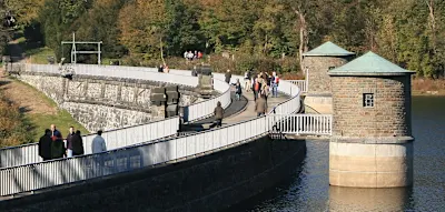 Nah am Wasser gebaut &ndash; Wenn Talsperren und Stauseen die Wanderer entz&uuml;cken