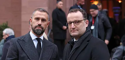 &bdquo;Ich habe lange mit mir gerungen&ldquo; &ndash; Jens Spahn erkl&auml;rt seine Entscheidung f&uuml;r Leihmutterschaft