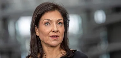 Reiche entsch&auml;rft K&uuml;rzungen bei F&ouml;rderung erneuerbarer Energien