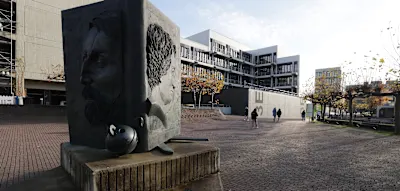 Professorin h&auml;lt Vortrag &uuml;ber &bdquo;Trans-Identit&auml;ten&ldquo; &ndash; Studenten fordern Rauswurf und Campus-Verbot