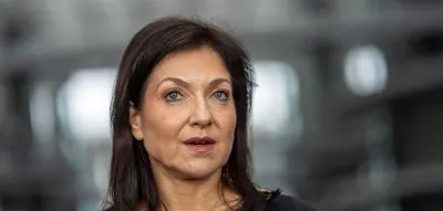 Katherina Reiche nutzt Sommerpause f&uuml;r Operation