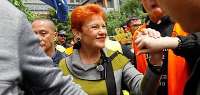 Die Frau, die das Trump-Drehbuch nach Australien bringt