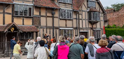 Was der Shakespeare-Tourismus mit Stratford-upon-Avon macht