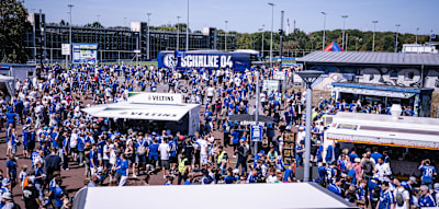 Schalke-Wahnsinn &ndash; 100.000 kommen, erleben aber eine Klatsche