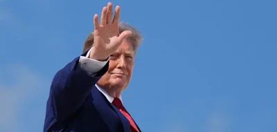 &bdquo;Wir verhandeln nur halb mit dem Iran&ldquo;, gibt Trump zu &ndash; Teheran vollzieht wichtigen Personalwechsel