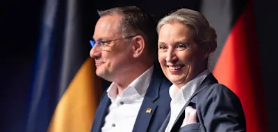 AfD baut Vorsprung auf Union aus &ndash; Gr&uuml;ne erreichen besten Wert seit mehr als einem Jahr