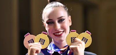 Deutschlands Gymnastik-K&ouml;nigin braucht &bdquo;einen gr&ouml;&szlig;eren Medaillen-Schrank&ldquo;