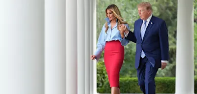 Spekulationen um Trumps Assistentin &ndash;&nbsp;Melania zeigt sich demonstrativ mit ihrem Ehemann