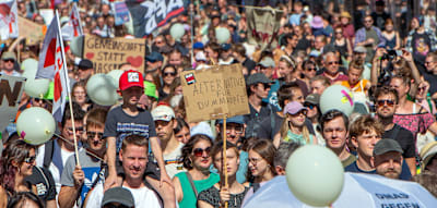 Jeder F&uuml;nfte w&uuml;rde Deutschland unter AfD-Regierung verlassen