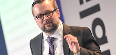 &bdquo;Aus meiner Sicht halluzinieren die etablierten Parteien &uuml;ber die Problematik&ldquo;