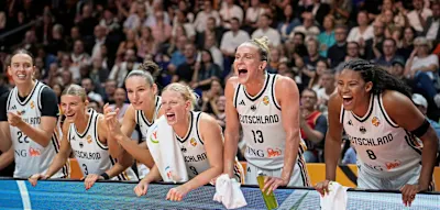 Kantersieg gegen S&uuml;dkorea vor Nowitzkis Augen &ndash; Deutschland st&uuml;rmt ins Viertelfinale