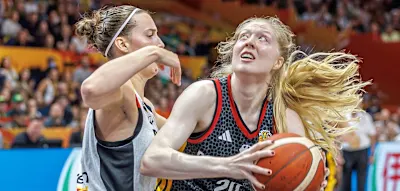 Vor den Augen von Nowitzki &ndash; Deutschlands Basketballerinnen stehen im Halbfinale