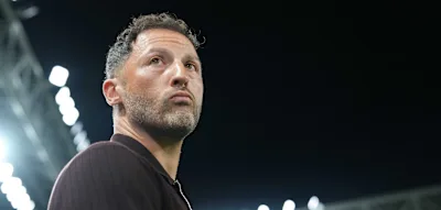 Ein Punkt aus vier Spielen, Platz 16 &ndash; Tedesco in Bologna entlassen