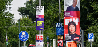 Schubsende Radfahrer und Handy-W&uuml;rfe &ndash; Polizei ermittelt wegen drei Angriffen auf Wahlk&auml;mpfer