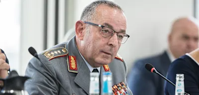 Sonst &bdquo;sind wir zum Scheitern verurteilt&ldquo; &ndash; Generalinspekteur fordert Kraftakt der Gesellschaft