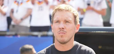 Erster &ouml;ffentlicher Auftritt &ndash; Nagelsmann tr&auml;gt jetzt Ohrringe