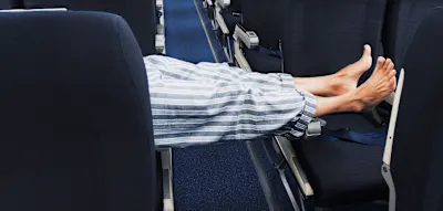 Fliegen wie die Flodders in der Economy Class