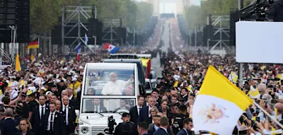 Hunderttausende bejubeln Papst in Frankreich