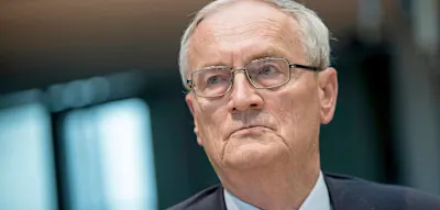 Ehemaliger BND-Pr&auml;sident soll f&uuml;r Aserbaidschan spioniert haben