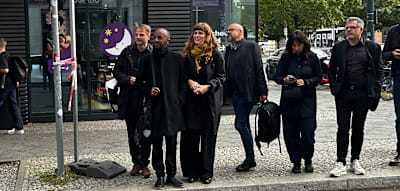 &bdquo;Morgen geht&rsquo;s weiter&ldquo; &ndash; Vorverhandlungen von Linken, Gr&uuml;nen und SPD vorerst ergebnislos