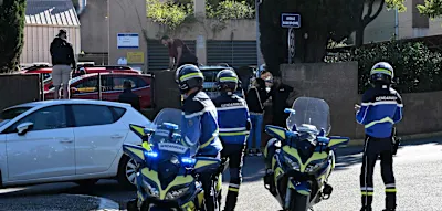 14-J&auml;hriger schie&szlig;t Schulleiter in Marseille nieder &ndash; Polizei nimmt Jugendlichen fest