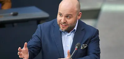 &bdquo;Wie l&auml;cherlich ist das denn?&ldquo; &ndash; AfD-Politiker w&uuml;tet gegen &bdquo;&uuml;berbezahlte ZDF-Meinungsmacher&ldquo;