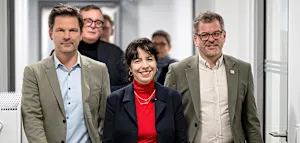 &bdquo;Sie haben sich ihnen unterworfen&ldquo; &ndash; Union geht SPD wegen rot-gr&uuml;n-roter Pl&auml;ne mit der Linken an