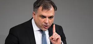 &bdquo;Nachbessern, wo dies notwendig ist&ldquo; &ndash; Was der SPD bei der Pflege auf einmal wichtig ist