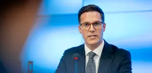 &bdquo;Clan-B&uuml;rgermeisterin&ldquo;&nbsp;&ndash; Berliner Linke unterliegt im Streit mit CDU-Politiker Hagel