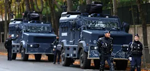 70.000 Polizisten, vernagelte Schaufenster, Museen zu &ndash; Frankreich r&uuml;stet sich f&uuml;r Proteste