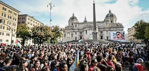Mehr als 100.000 Menschen demonstrieren in Italien gegen Meloni-Regierung