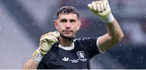 &bdquo;Mein Finger sah aus wie eine Blutwurst&ldquo;, sagt Torwart Mart&iacute;nez