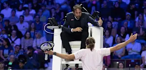 Zverev schimpft &uuml;ber B&auml;lle und verliert in Wien